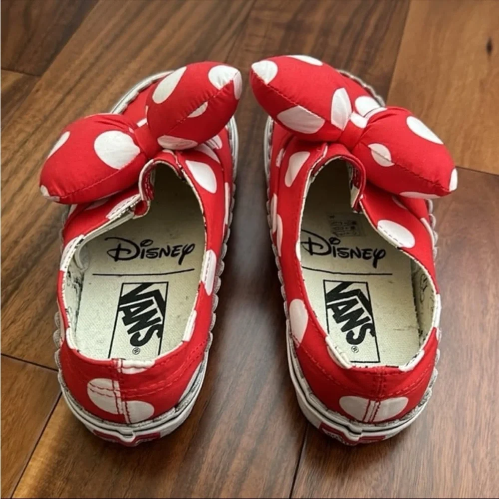 DISNEY MINNIE MOUSE BOW VAN SNEAKERS
SIZE WOMAN 5.5 - Picture 6 of 10